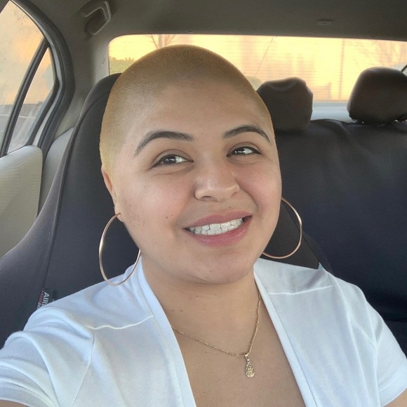 Meet your Posher, Juana - Picture 7 of 16